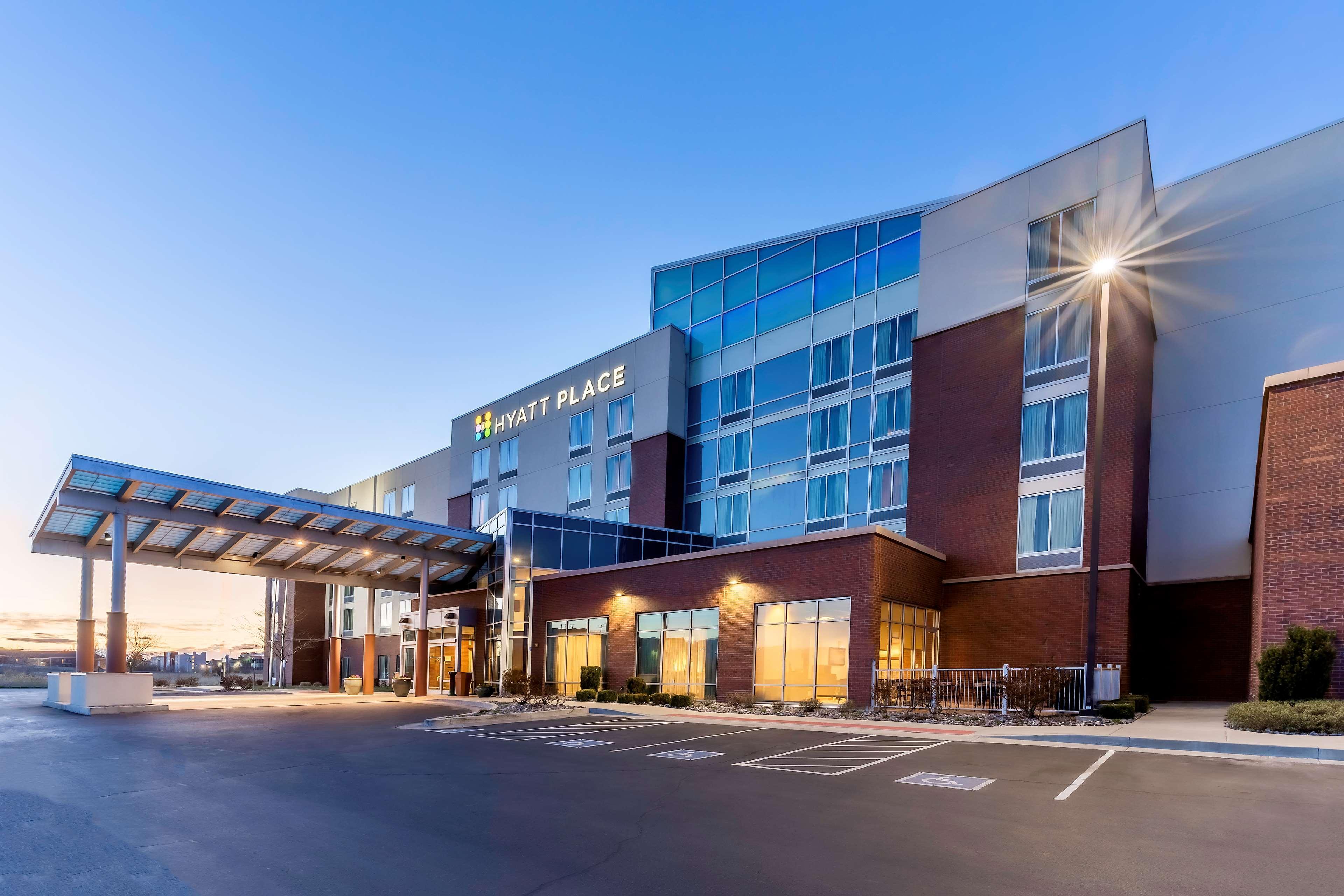 Hyatt Place Salt Lake City Airport Exterior photo