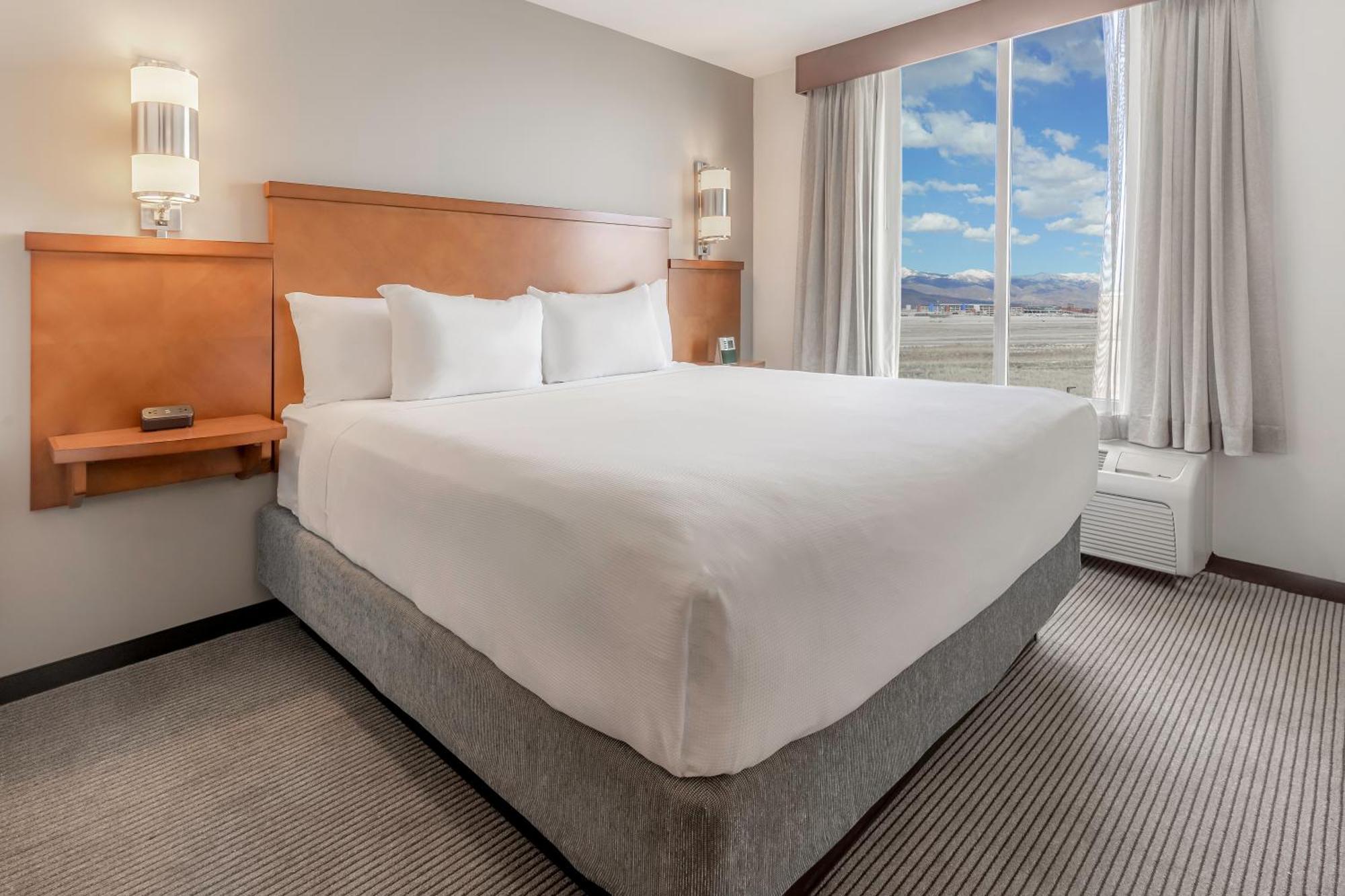 Hyatt Place Salt Lake City Airport Room photo